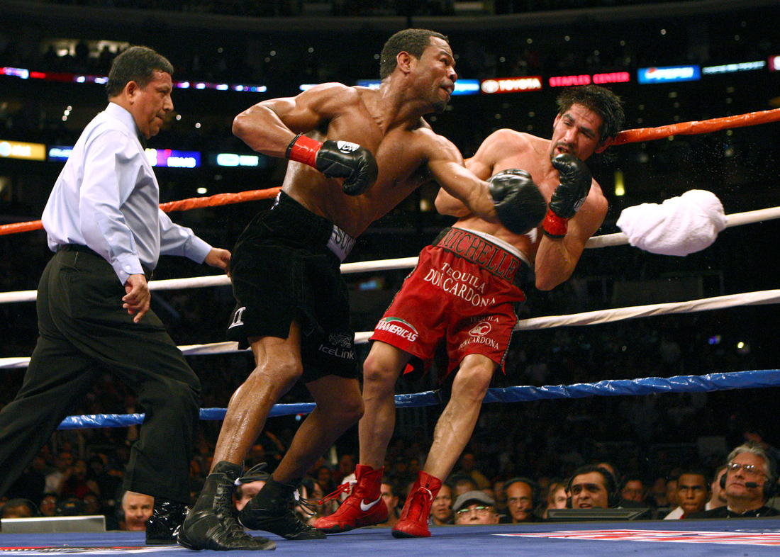 Antonio Margarito v Shane Mosely